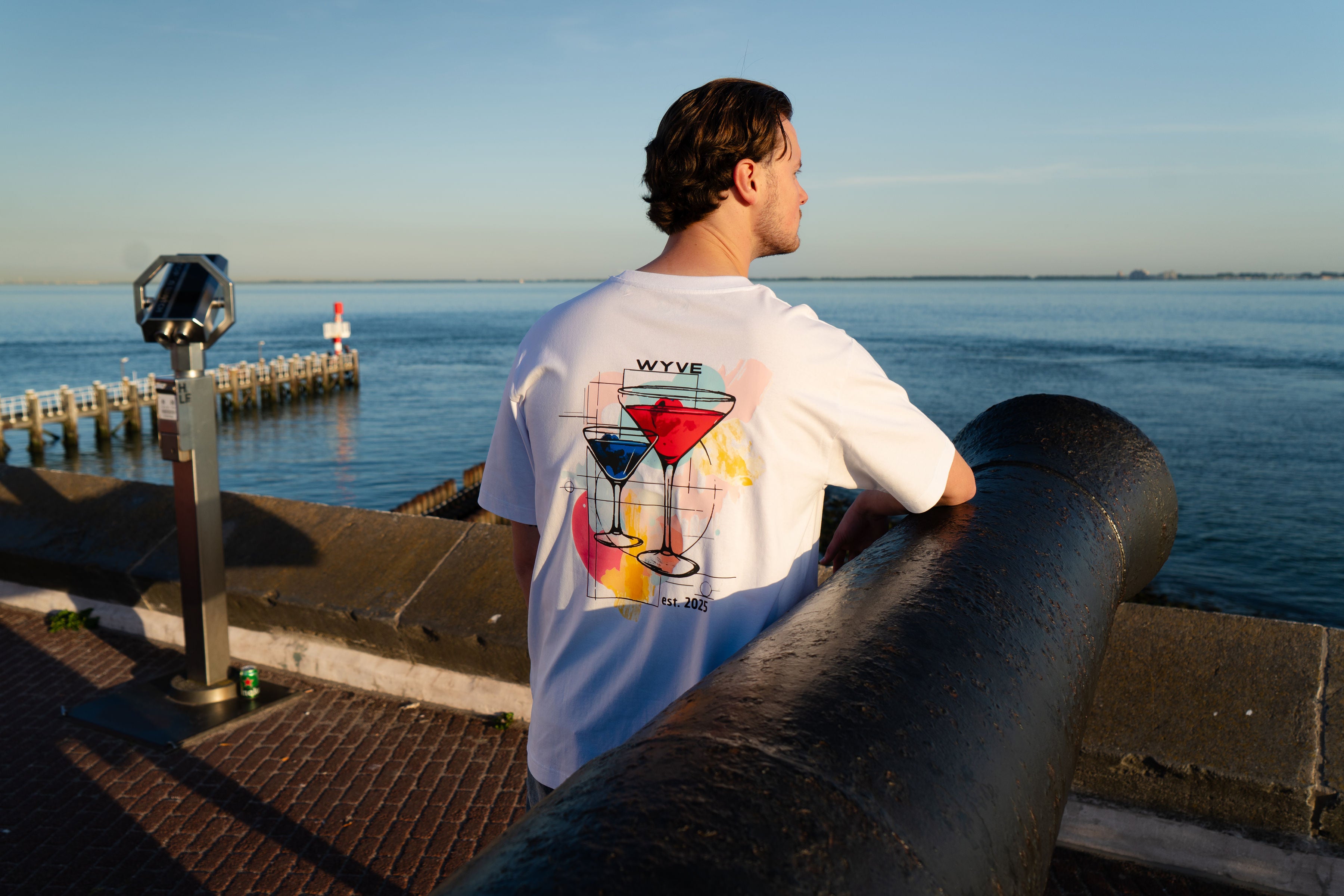 COCKTAIL TEE WHITE